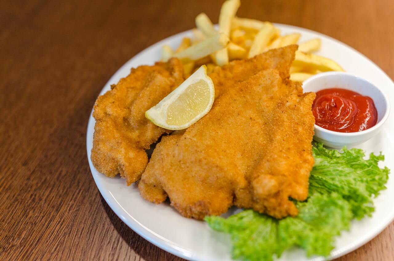 Fresh Whole Chicken: A Delightful Choice for Singaporean Food Enthusiasts